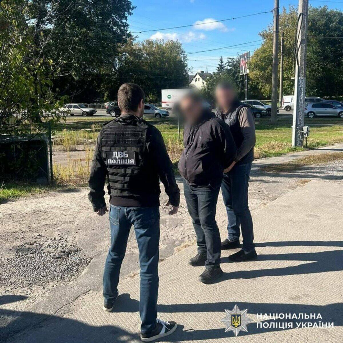 «Все мои ученики так получают права»: в Харькове инструктор попался на взятке