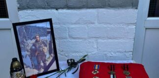 В Харькове открыли мемориальную доску защитнику Украины Юрию Верецкому, — ФОТО