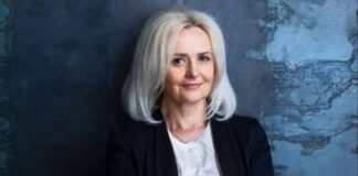 «Ее три глагола»: в Украине начали снимать фильм об Ирине Фарион