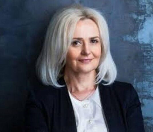 «Ее три глагола»: в Украине начали снимать фильм об Ирине Фарион
