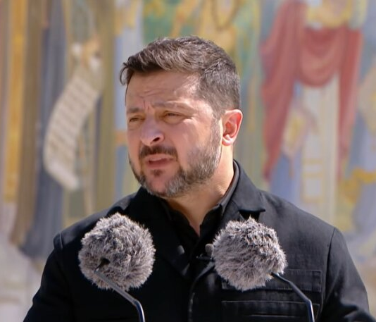 Зеленский о перемирии в энергетике: Украина готова остановить удары по РФ, но есть условие