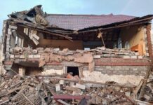 Пережившая оккупацию церковь не выдержала нового российского удара: в Изюме разрушен молитвенный дом, — ФОТО