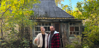 Украинцы купили дом в селе, от которого все отмахнулись: там был сюрприз (фото)