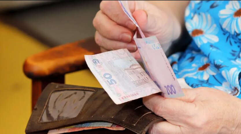 ПФУ может заморозить пенсии с января: кому нужно успеть до 31 декабря