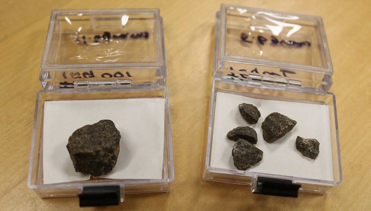Найден пришелец с Марса возрастом 4 млрд лет: Красная планета могла быть обитаемой (фото)