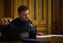 Зеленский подписал продление военного положения и мобилизации еще на 90 дней