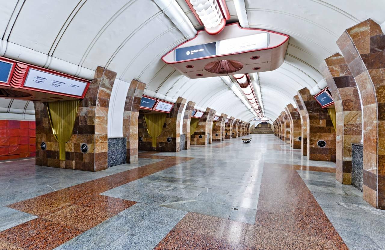 Не получится ни зайти, ни выйти: в Харькове на день закроют одну из центральных станций метро