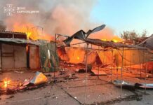 Рашисты ударили по Изюму и Золочеву: горит рынок