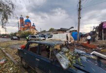 Удар по рынку в Лозовой: в больнице скончался еще один человек