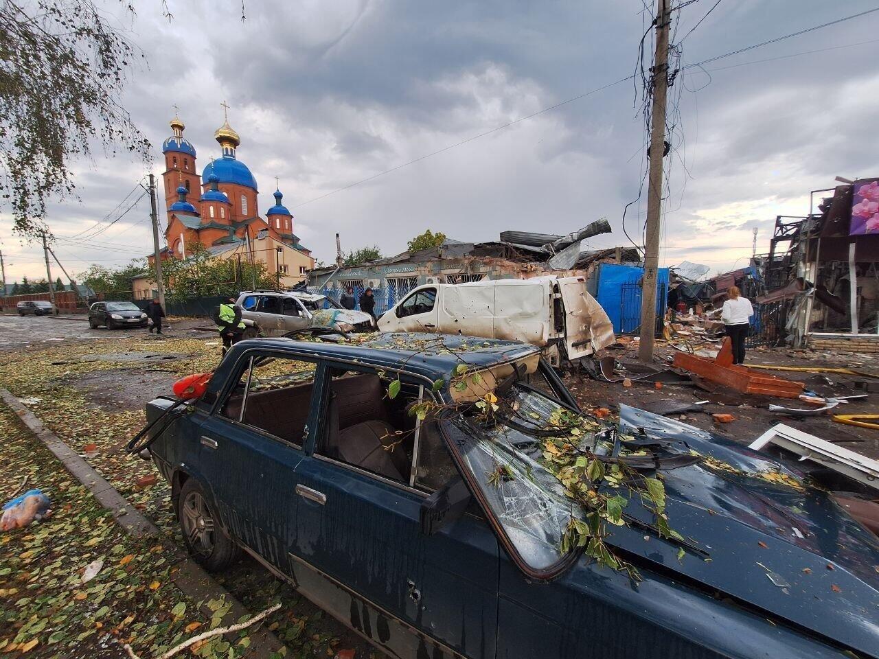 Удар по рынку в Лозовой: в больнице скончался еще один человек