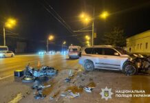 В Харькове водитель легковушки протаранил мотоцикл: есть погибшие