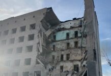 Поисковая операция в Изюме: под завалами найдены пять погибших