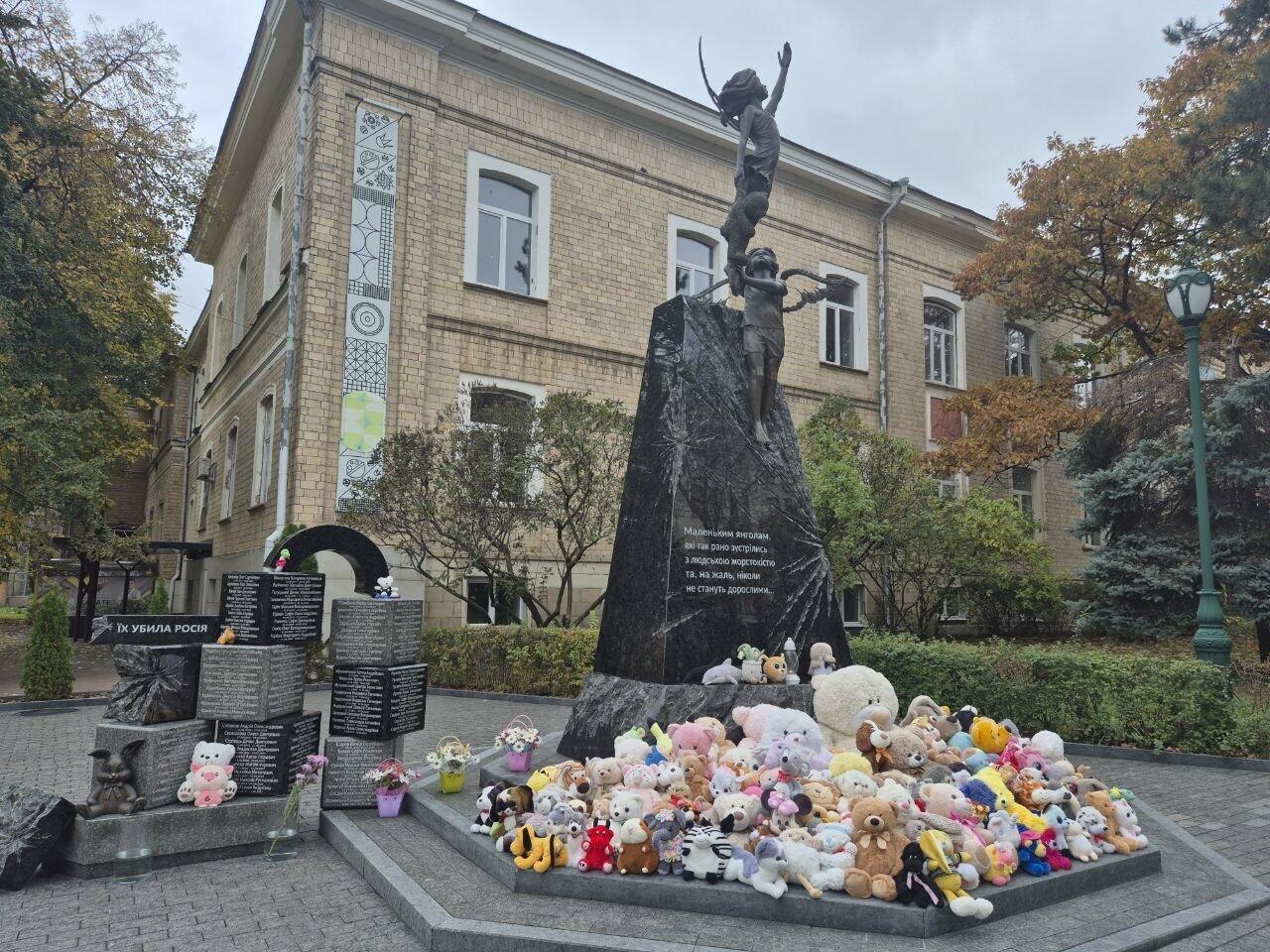 Без намеков и недомолвок: в Харькове указали, кто убил детей
