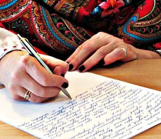 27 октября украинцы будут писать радиодиктант национального единства: ТОП советов для подготовки