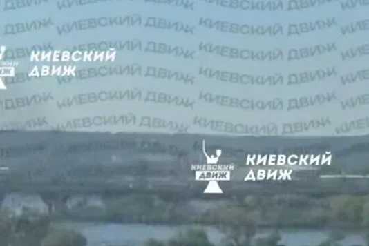Кличко подтвердил два попадания дронов у опоры Южного моста: движение метро остановили